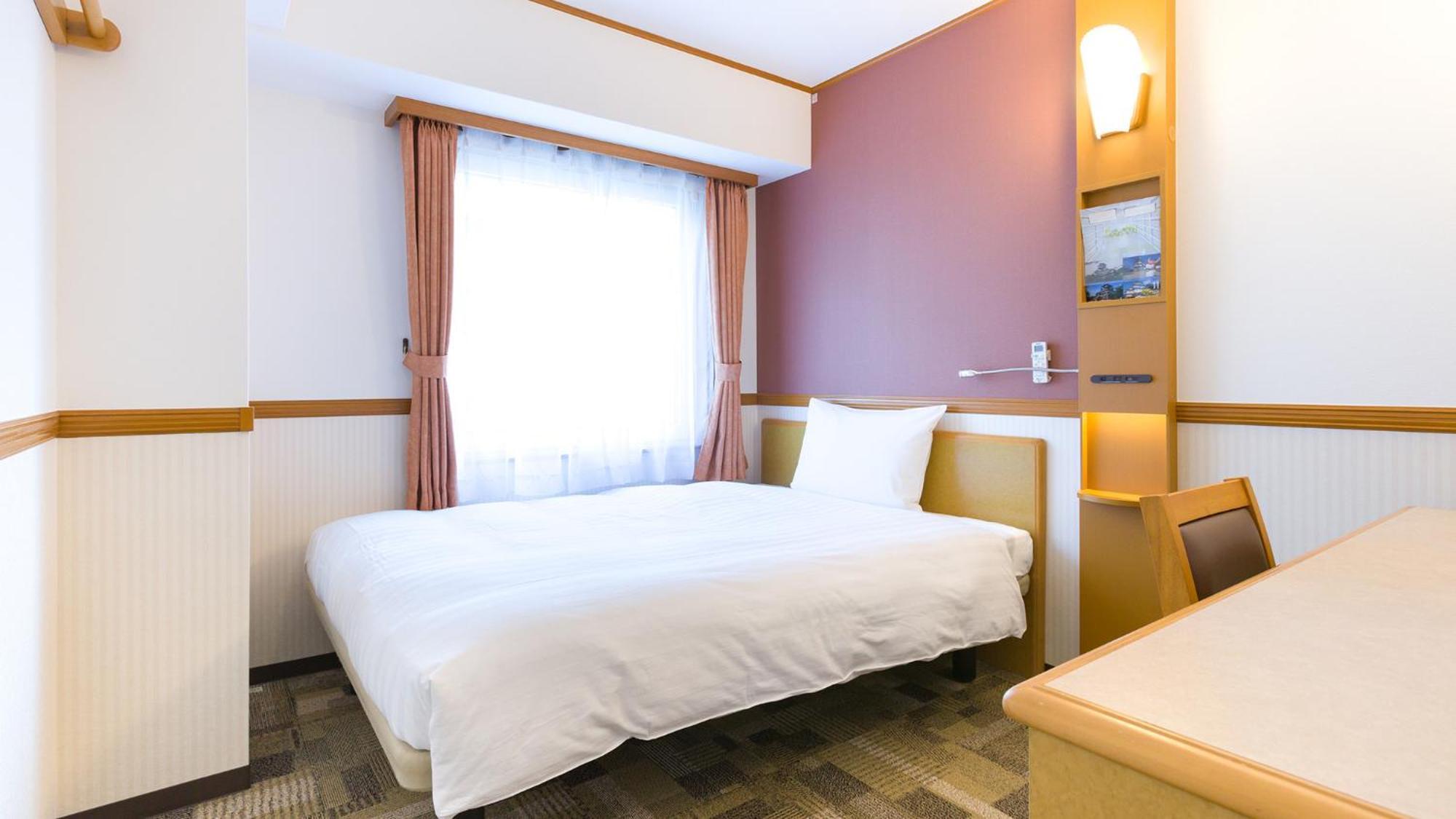 Toyoko Inn Yokohama Tsurumi Eki Higashi Guchi Exterior photo